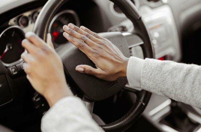 Kelistrikan Mobil Mati
