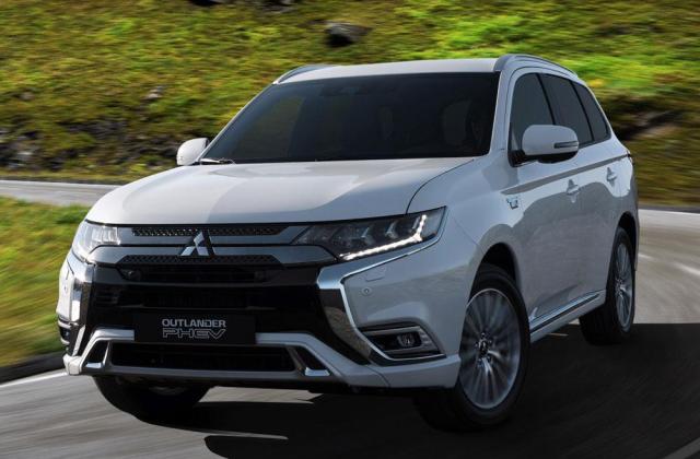Harga Mitsubishi Outlander Listrik
