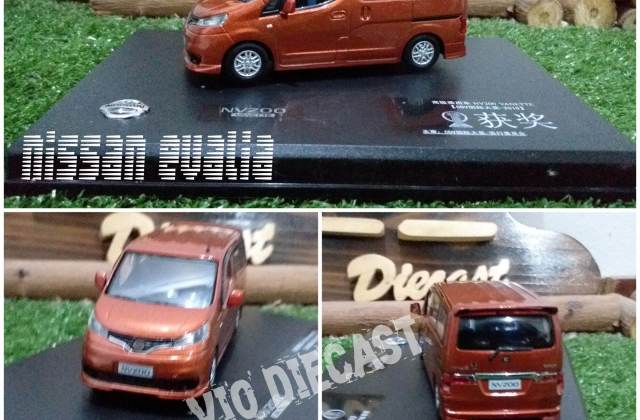 Miniatur Mobil Nissan Evalia 