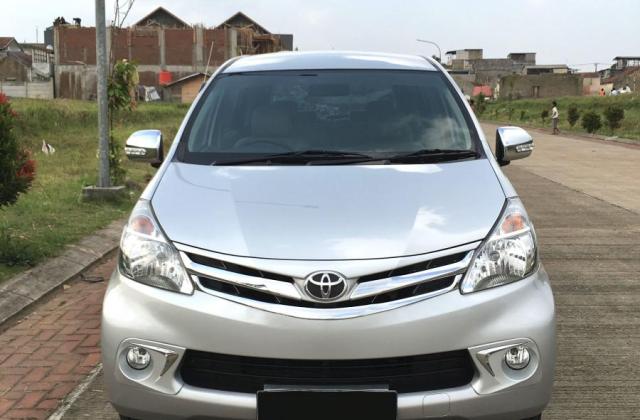 Toyota Veloz Bekas Bandung
