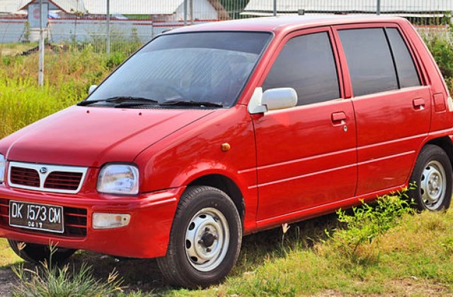 Harga Daihatsu Ceria 2004
