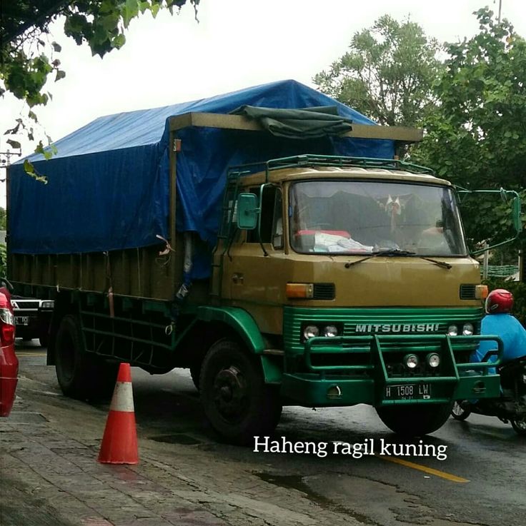 Spesifikasi Mitsubishi Fuso Fm 215
