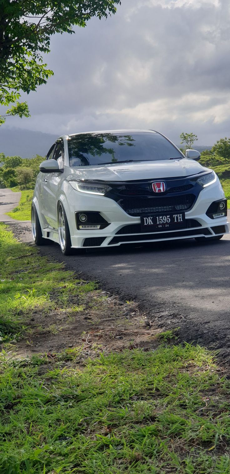 Modifikasi Honda hrv facelift - medium