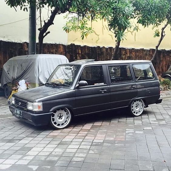 Toyota Kijang Modified
