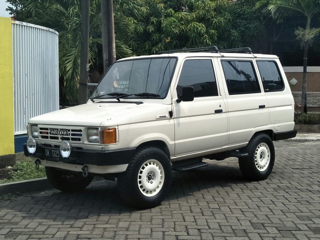 Toyota Kijang Modif Offroad
