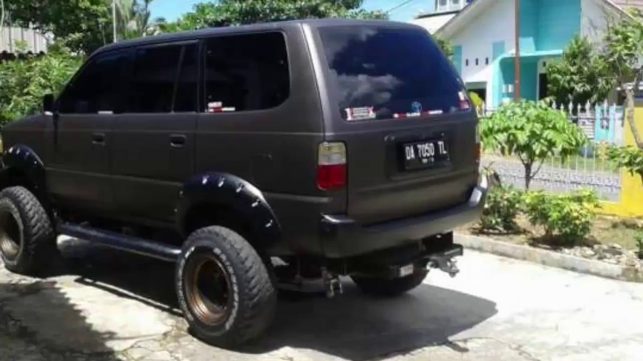 Modifikasi Toyota Kijang Lgx
