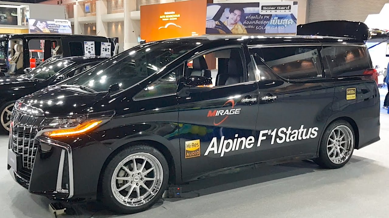 Toyota Alphard Solar
