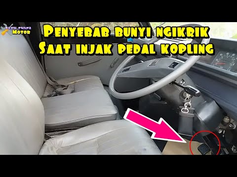 Kopling Mobil Di Injak Bunyi
