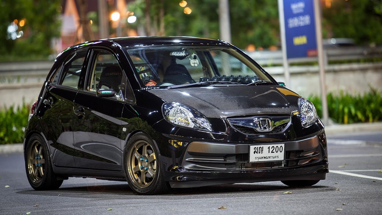 Brio Hitam Modif
