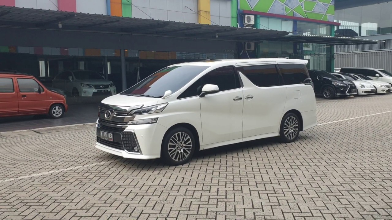 Toyota Vellfire Bekas
