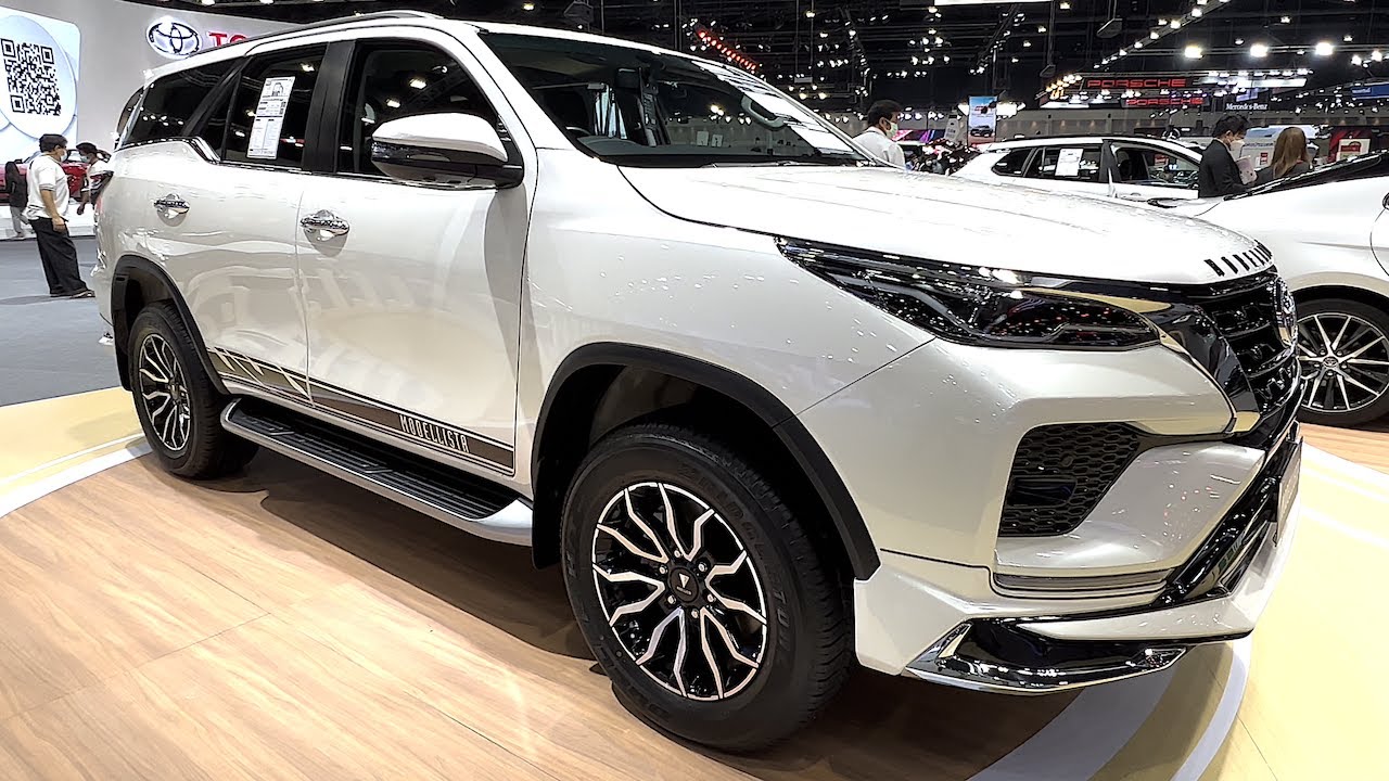 Toyota Fortuner Modellista
