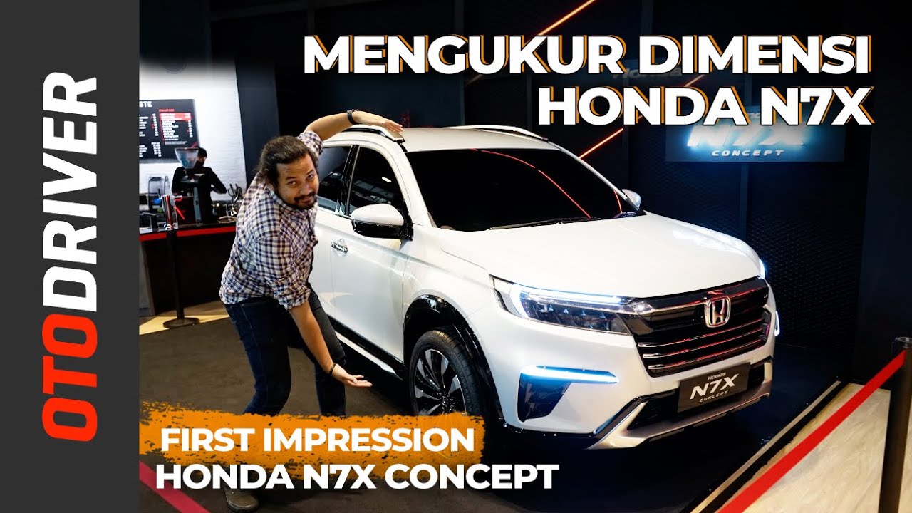 Mobil Honda X7
