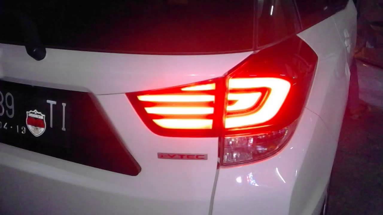 Modif Lampu Belakang Honda Mobilio 