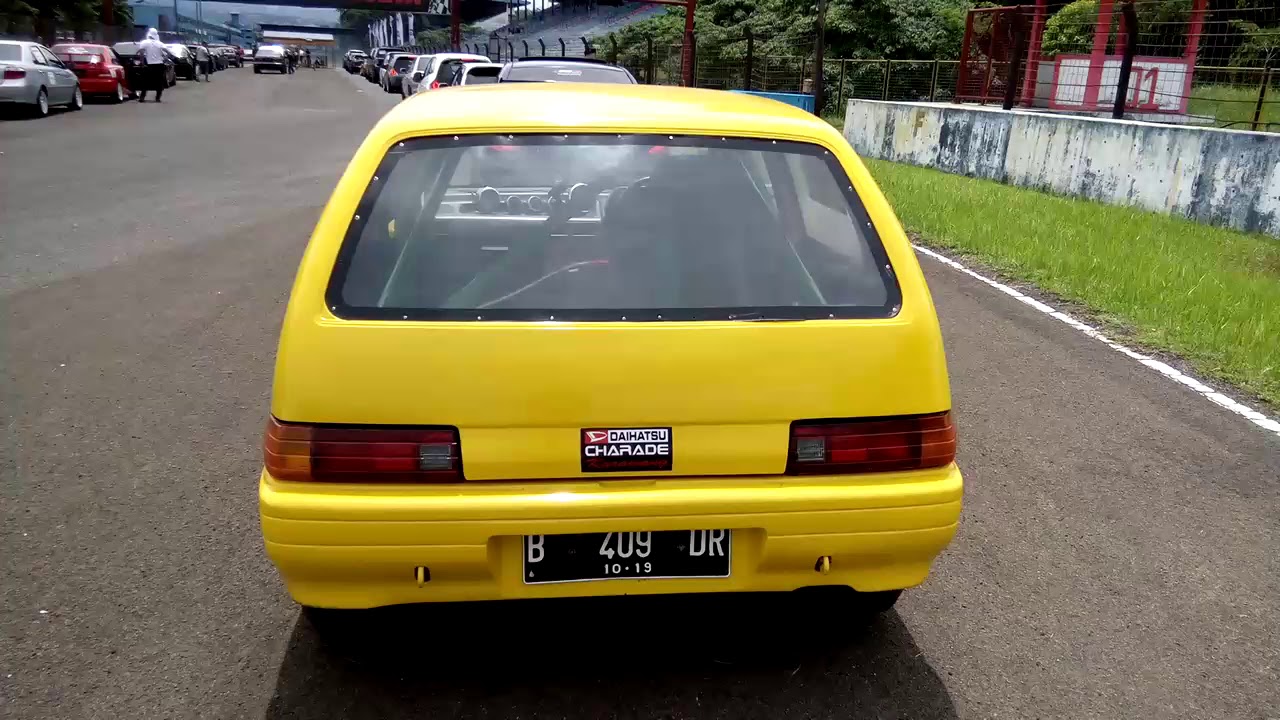 Modifikasi Daihatsu Charade G10 