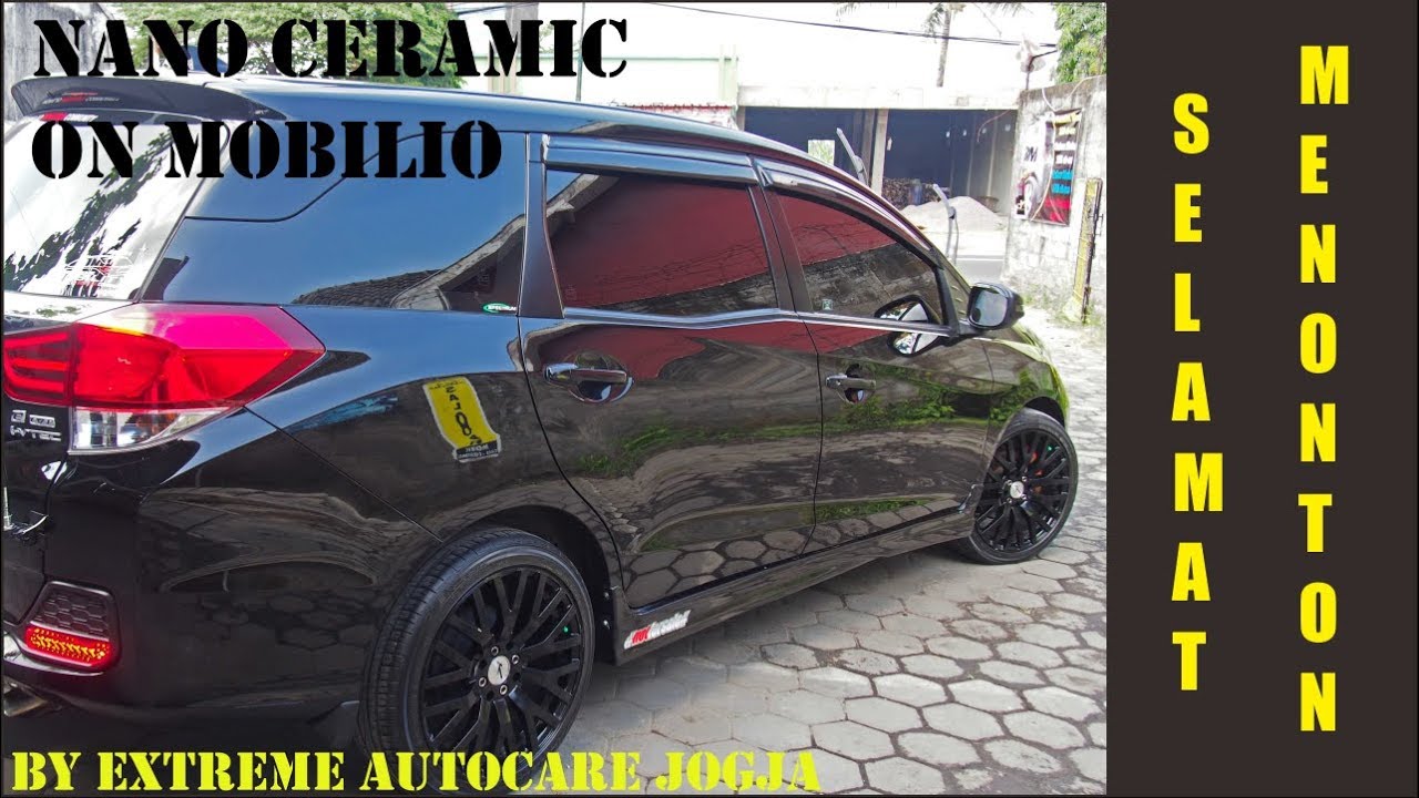 Modifikasi Honda Mobilio Hitam 