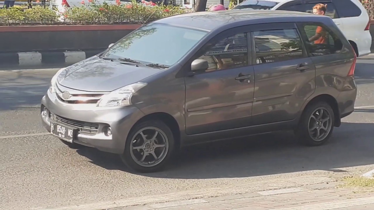 Modifikasi Daihatsu Xenia Type R 