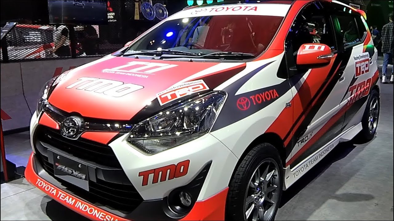 Modifikasi Toyota Agya Warna Hitam
