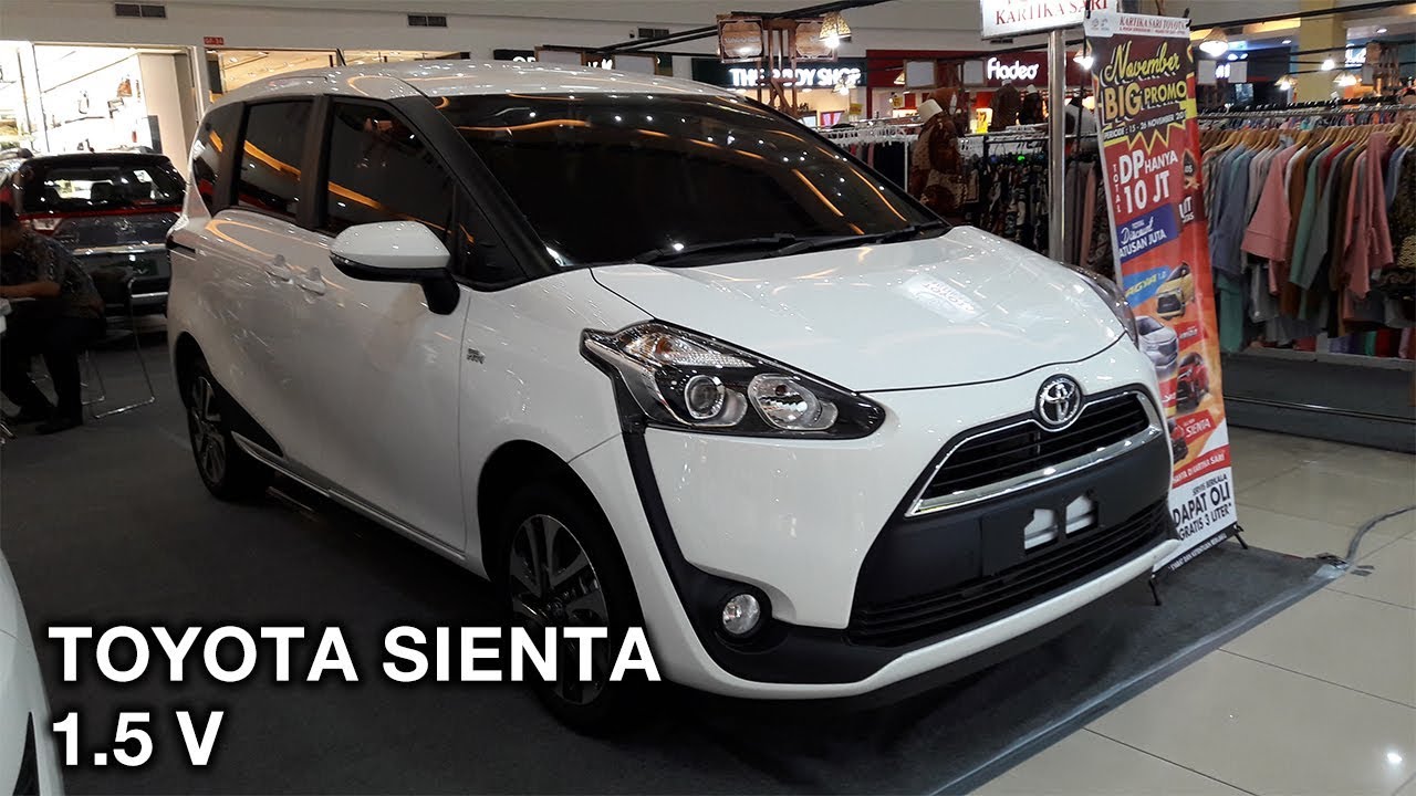 Toyota Sienta Putih
