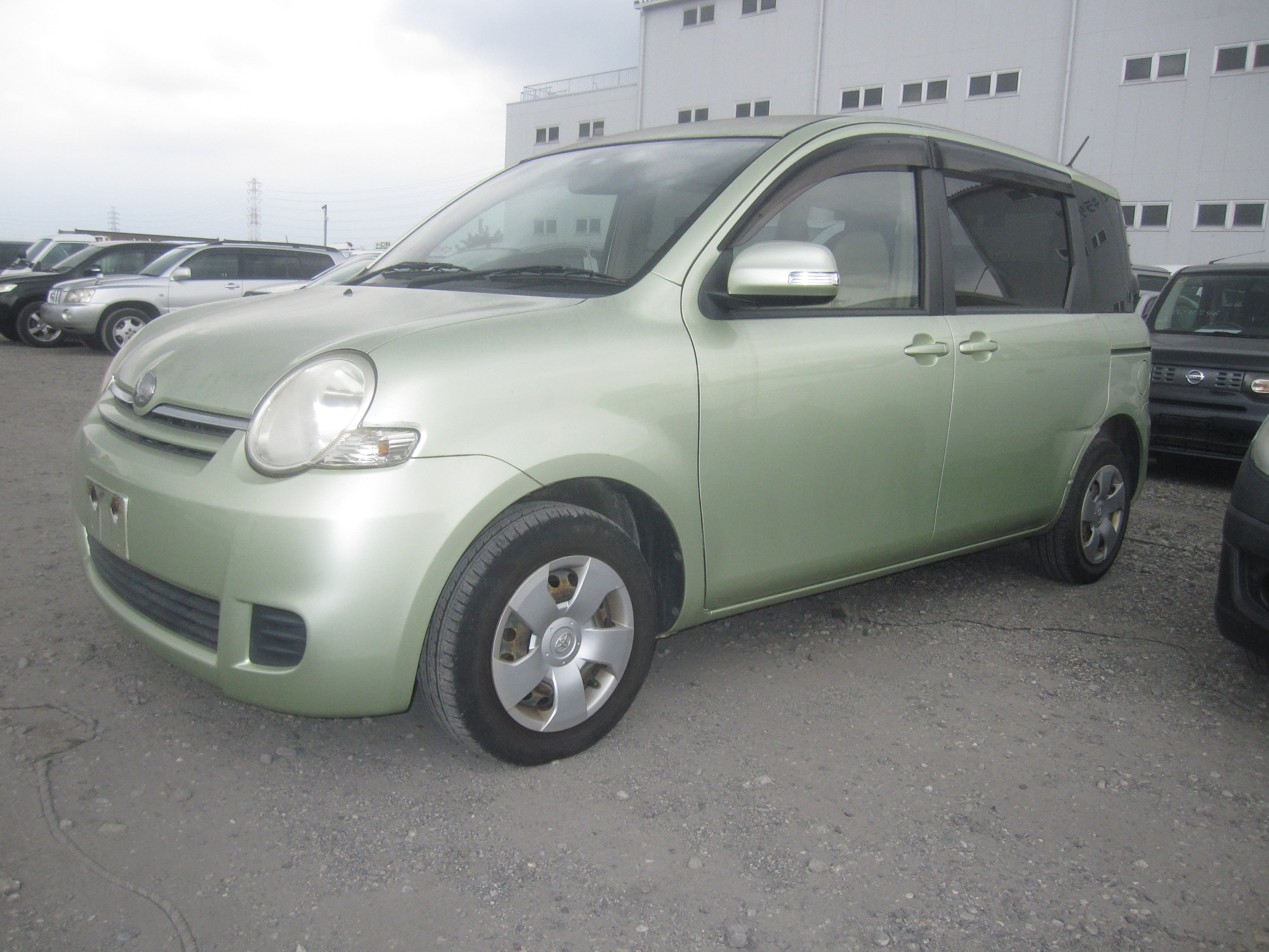 Toyota Sienta Diesel
