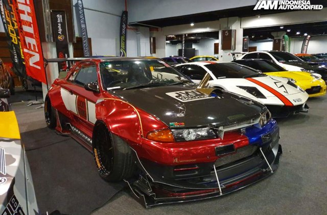 Modif Mobil Nissan Skyline
