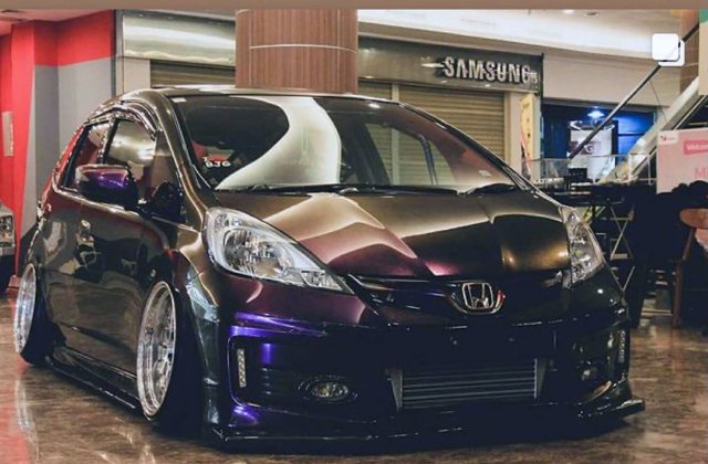 Modifikasi Honda Jazz Street Racing 