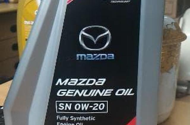 Oli Genuine Mazda
