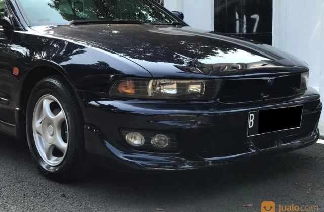 Spesifikasi Mobil Mitsubishi Galant
