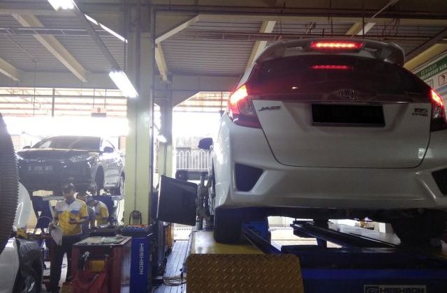 Biaya Service Honda Jazz 