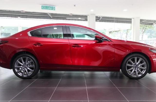 Harga Mobil Baru Mazda 3
