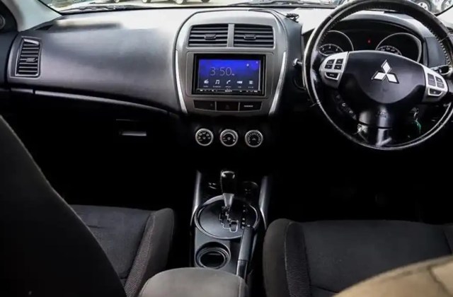 Kelebihan Dan Kekurangan Mitsubishi Space Wagon
