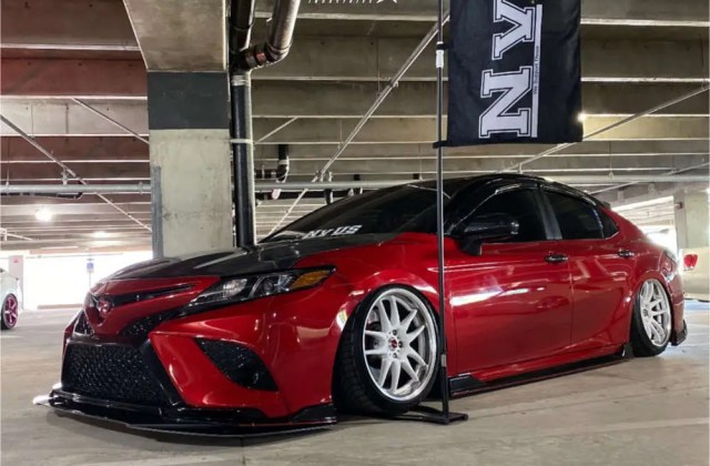 Toyota Camry Modified
