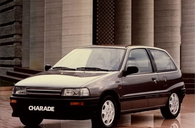 Spesifikasi Daihatsu Charade 88 