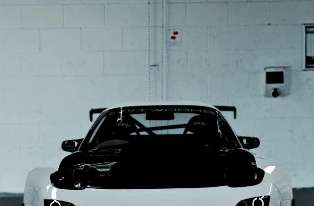 Wallpaper Mobil Mazda Rx 7
