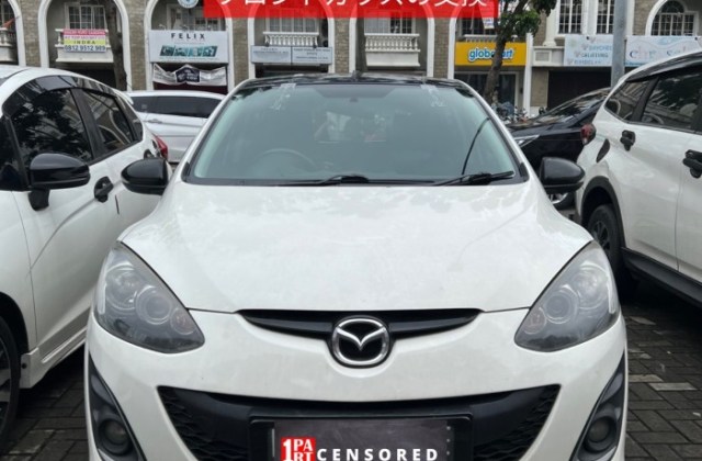 Harga Kaca Depan Mazda 2
