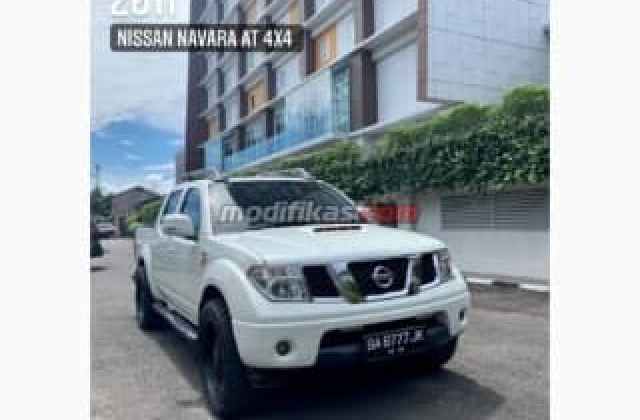 Harga Mobil Nissan Navara 2011 