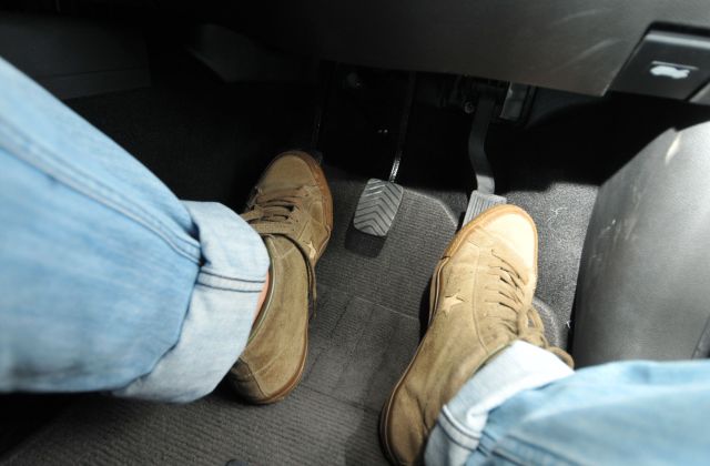 Setelan Kopling Mobil Yang Benar