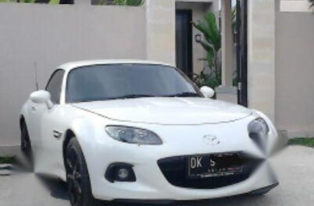 Gambar Mobil Mazda 2 Pintu
