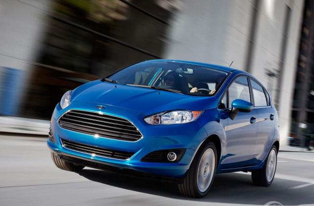 Kekurangan Mobil Ford Fiesta Matic
