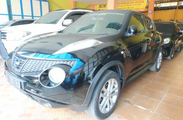 Jual Mobil Bekas Nissan Juke Manual 