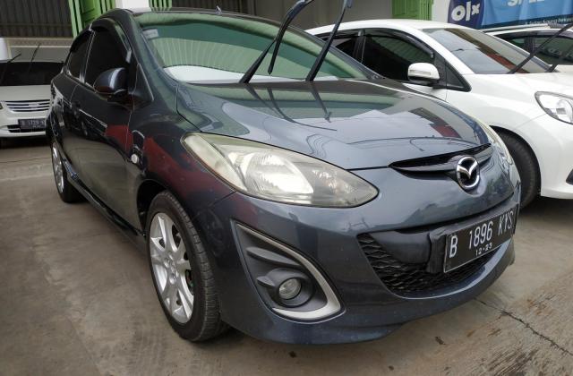 Mobil Bekas Mazda 2 Bekasi
