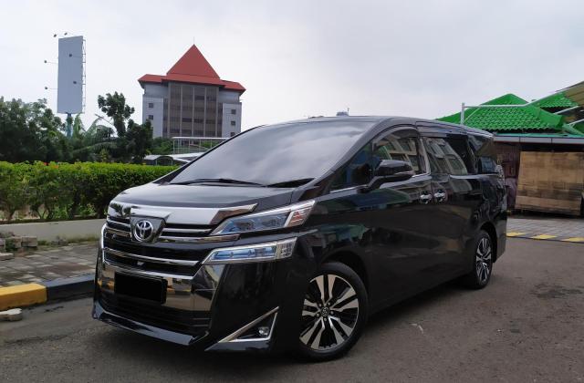 Toyota Vellfire Dijual
