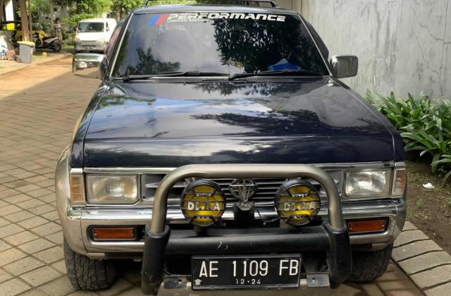 Pajak Mobil Nissan Terrano 2003 