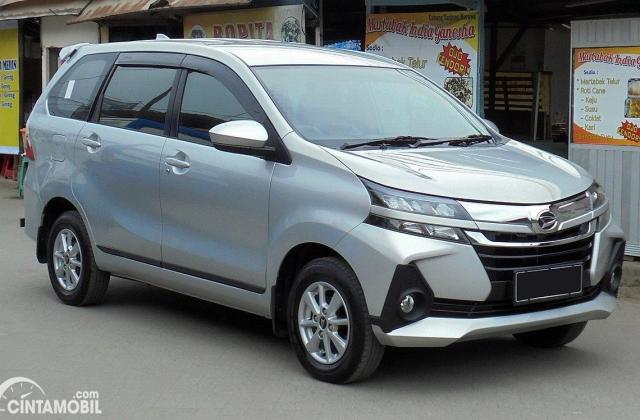 Harga Daihatsu Xenia X 