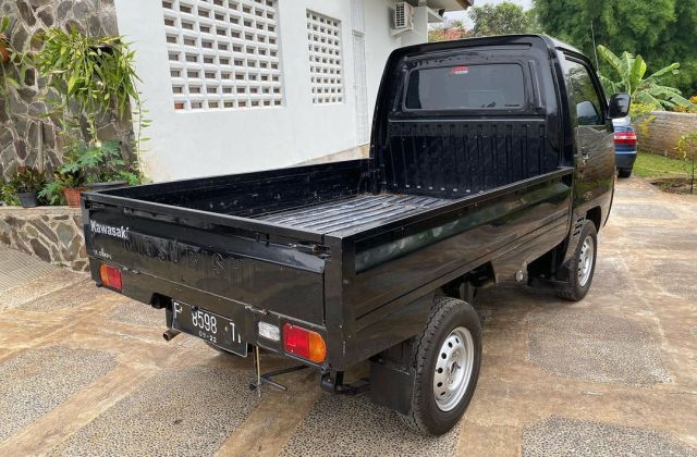 Harga Mitsubishi T120ss Pick Up Tahun 2000
