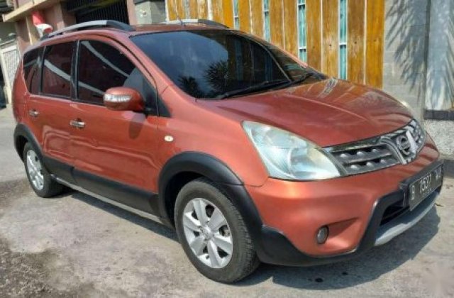 Harga Nissan Livina X Gear 2008 