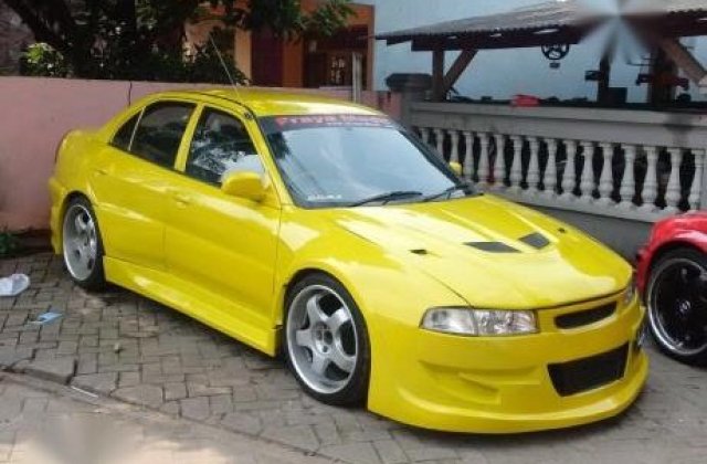 Modif Mitsubishi Lancer Evo 4
