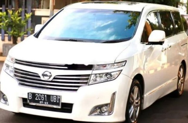 Harga Mobil Bekas Nissan Elgrand 2012 