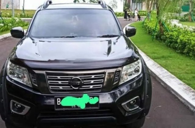 Harga Mobil Bekas Nissan Navara Double Cabin 