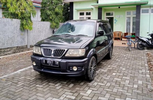 Kuda Grandia Matic Bensin Atau Diesel
