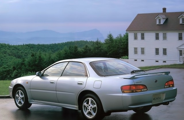 Spesifikasi Toyota Corona 1995
